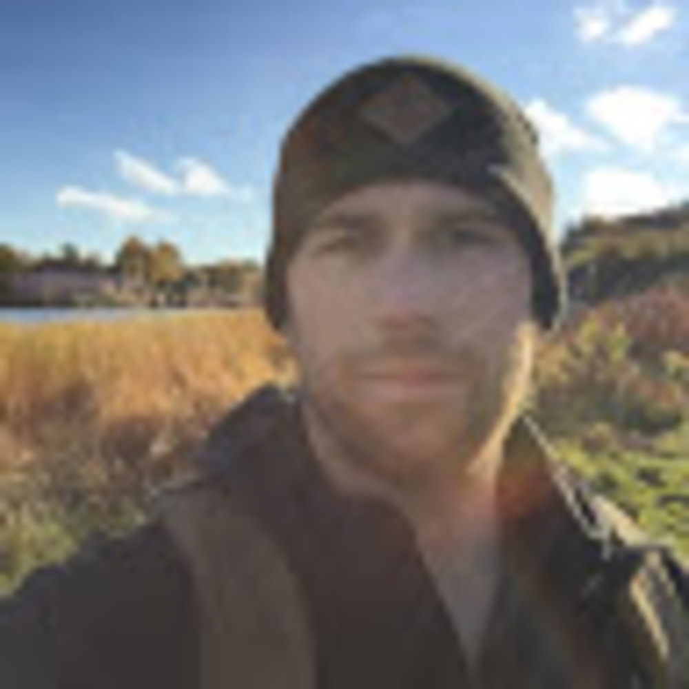 Meet your Posher, Davis